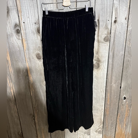 FAHERTY Silk Velvet Genevieve pant - Picture 4 of 6